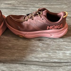Hoka Transport